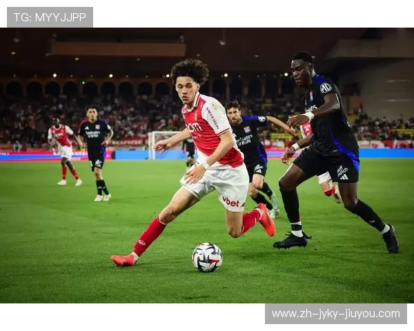 英超球队官网分析:俱乐部网站的运营与粉丝互动 英超球队官网分析:俱乐部网站的运营与粉丝互动