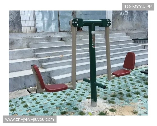 街头健身器材:街头健身器材的使用方法与常见种类 街头健身器材:街头健身器材的使用方法与常见种类